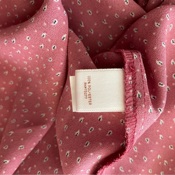 Gently used Lauren Conrad blouse in raspberry color - Picture 4 of 5